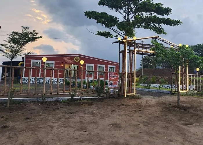 Hotel Ekant Tourist Resort Aka Ekaant Farms