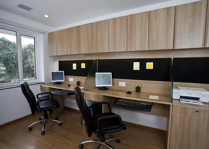 Lemon Tree Hotel, Ahmedabad