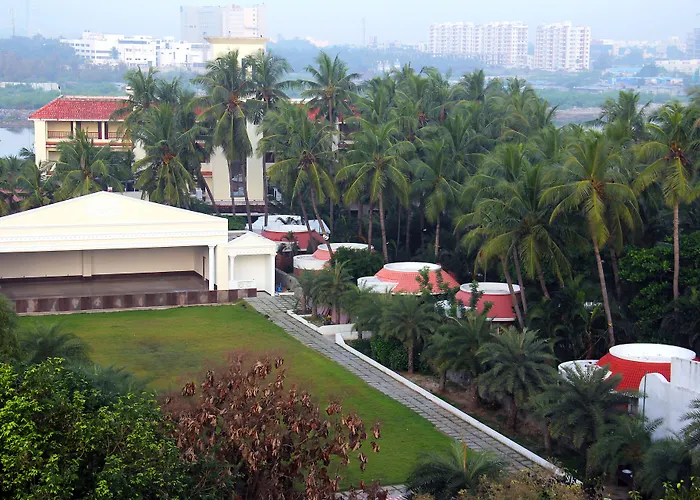 Green Coconut Resort