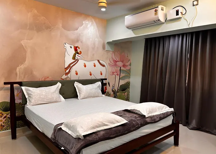 Srirangam Service Apartment