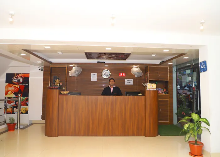 Hotel Ganesha Inn