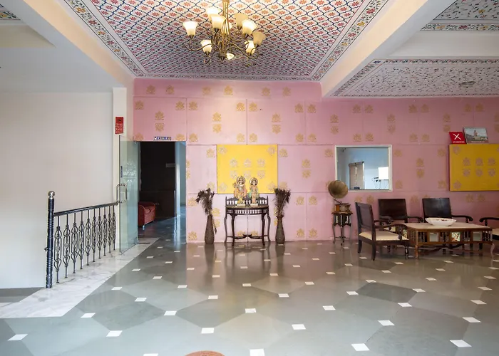 Hotel Royal Pratap Niwas Udaipur