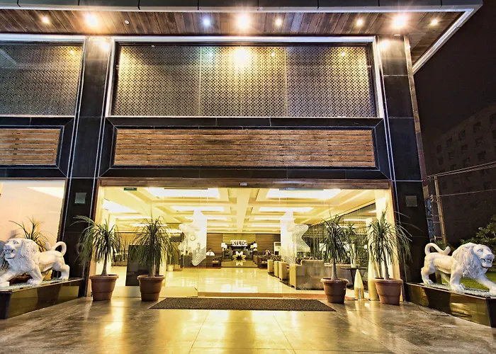 Mercure Chandigarh Tribune Chowk