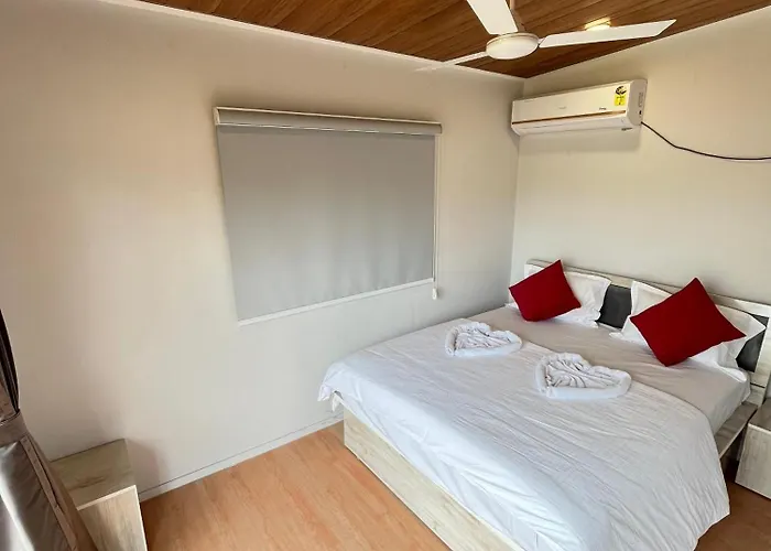 Sizzle Bay Resort