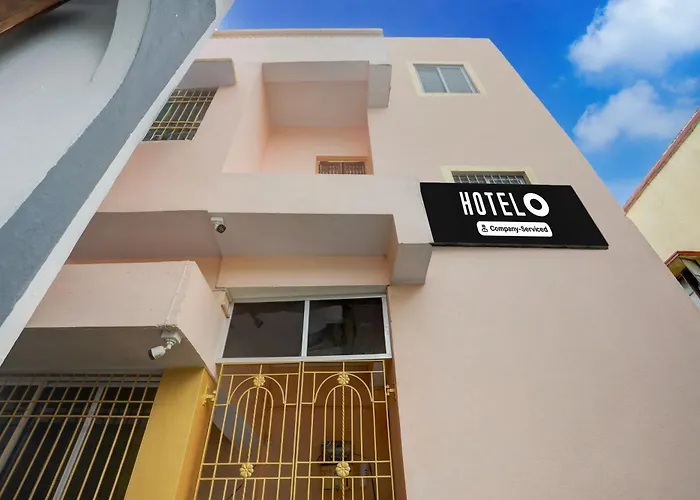 Super Hotel O Patliputra Golambar