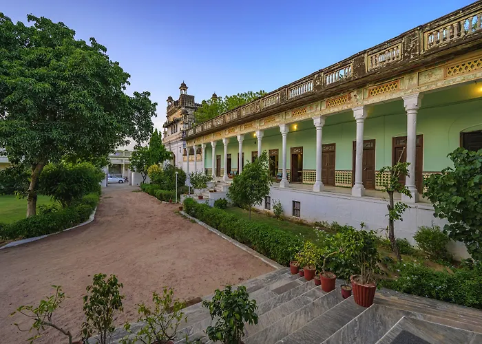 Neemrana'S - Piramal Haveli