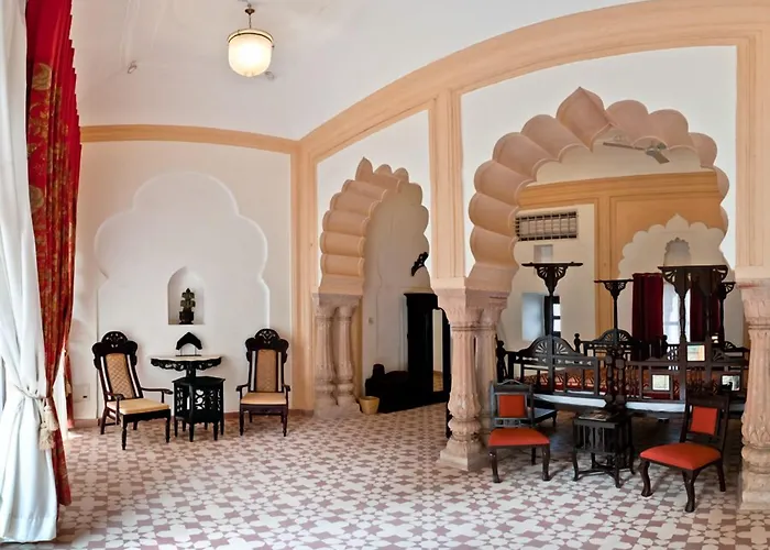 Neemrana'S - Tijara Fort Palace