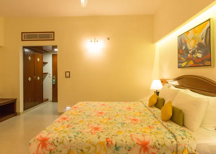 Viva Hotel Near Madgaon Railway Station