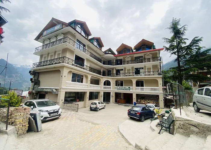 Utopia Resorts & Spa Manali 