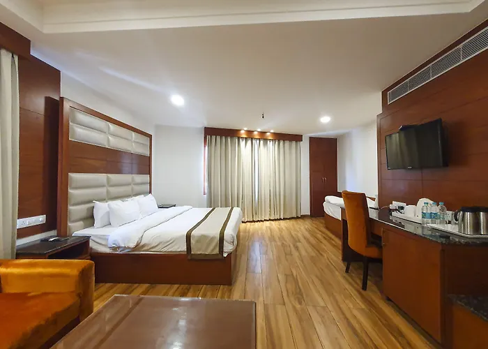 Hotel Ambica Katra