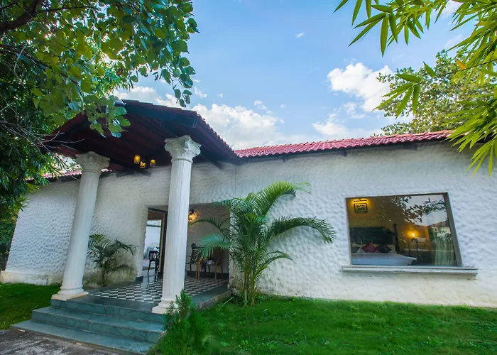 Tuli Veer Bagh Resort