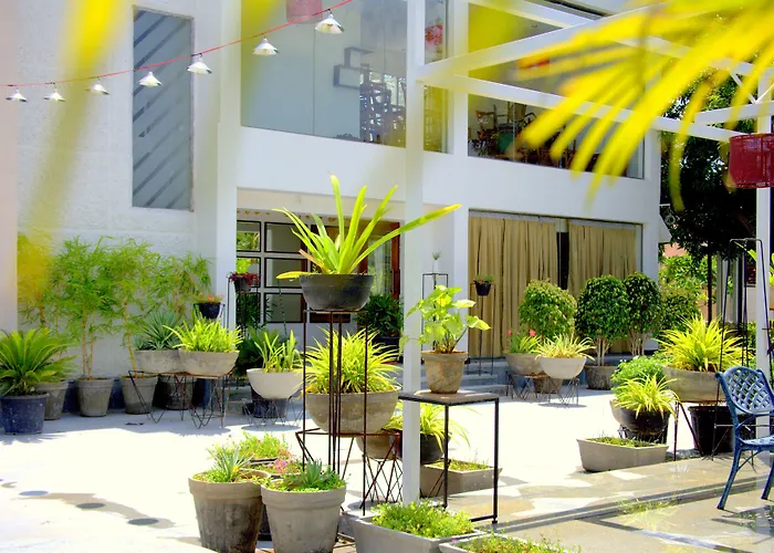 Hotel Villa Highnest - Oragadam -Sriperumbudur