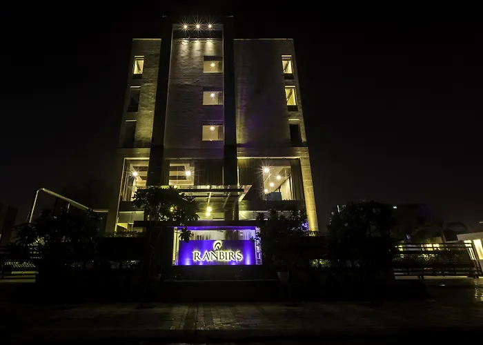 Hotel Ranbirs