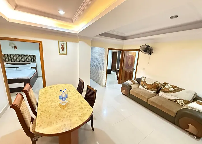 Tanour Lux Service Apartment