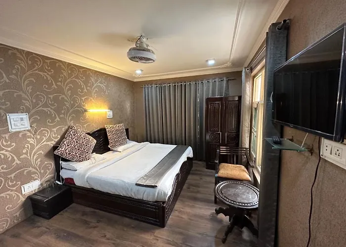 Lidder View The Best River Side Resort In Pahalgam