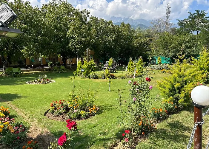 Lidder View The Best River Side Resort In Pahalgam