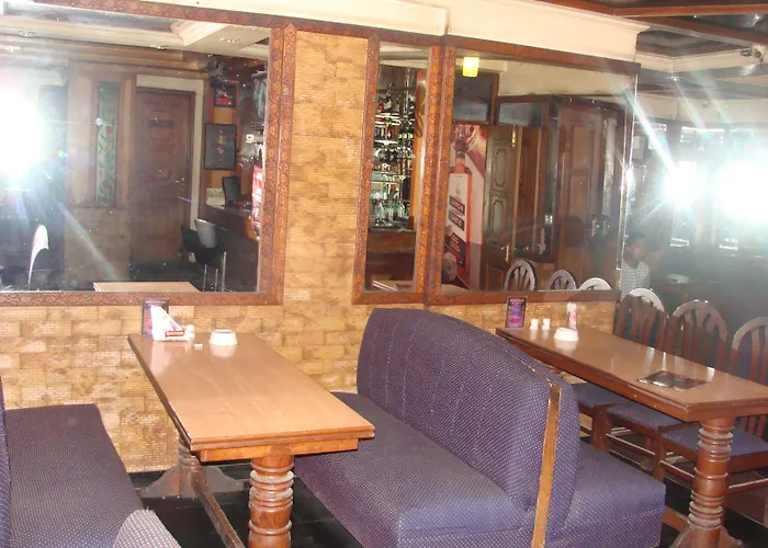 Hotel Abhinandan Grand Dehradun