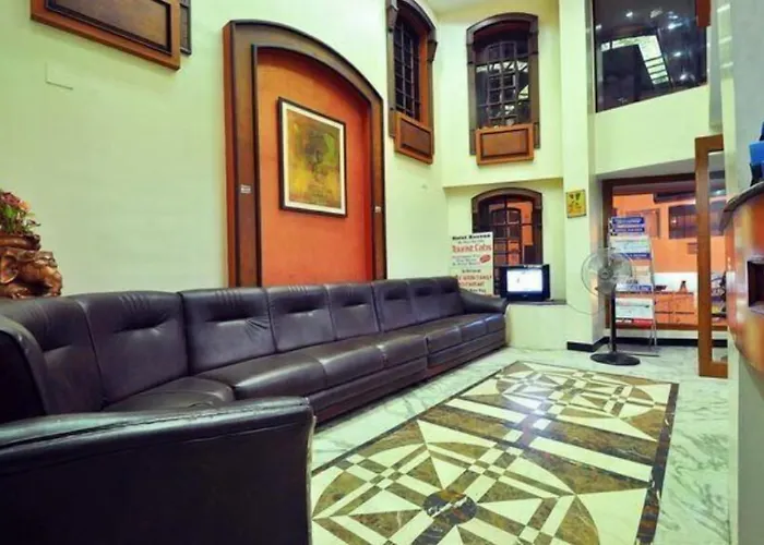 Hotel Naveen