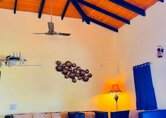 Eze Nof - A Hilltop Villa With 360º Water View Nashik
