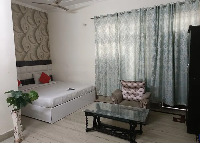 Viraj Guest House