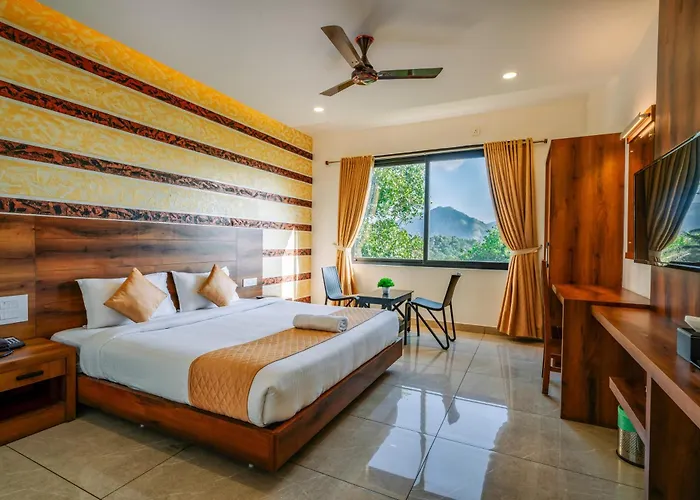 Hotel Woodlark