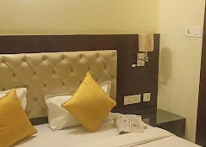 Hotel Saptarshi