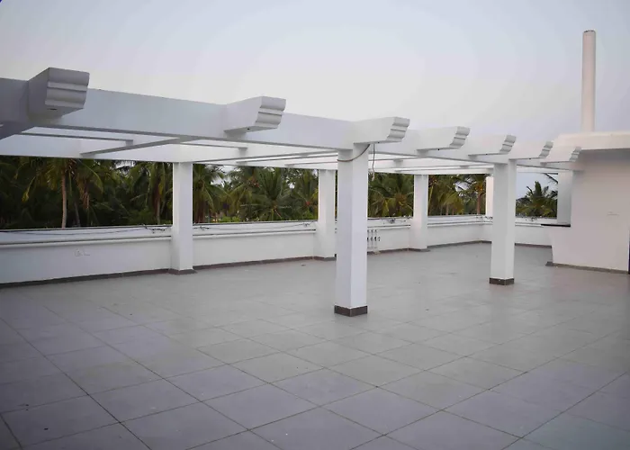 White Pearl Residency