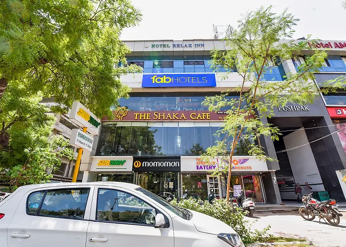 Fabexpress Relax Inn - Prahlad Nagar