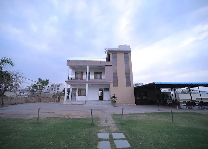 Shiv Ashray Resort