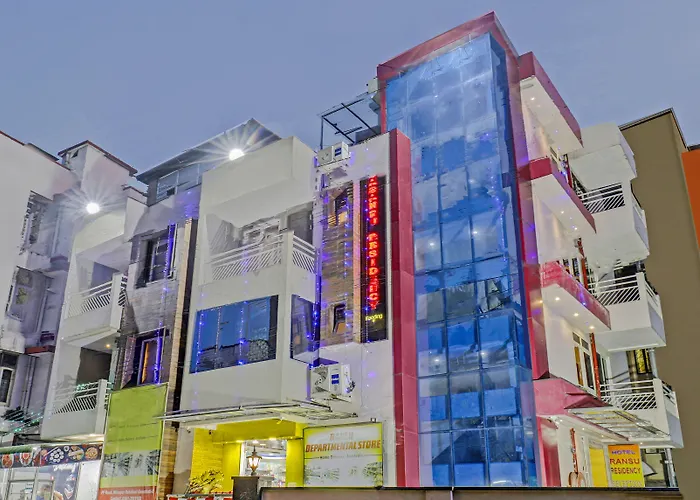 Itsy Hotels Ransu Residency