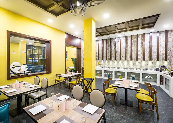 Hotel Asansol International