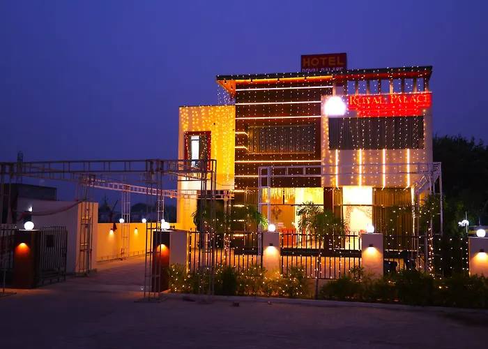 Hotel Royal Palace , Bhiwani