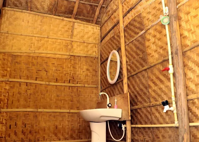 Shanthi Dhama Resort, Hampi