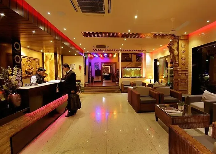 Hotel Hampi International