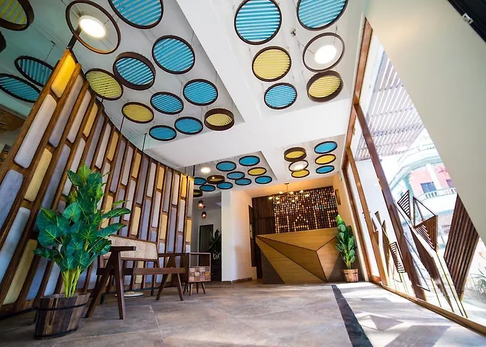 Half Hotel, Calangute