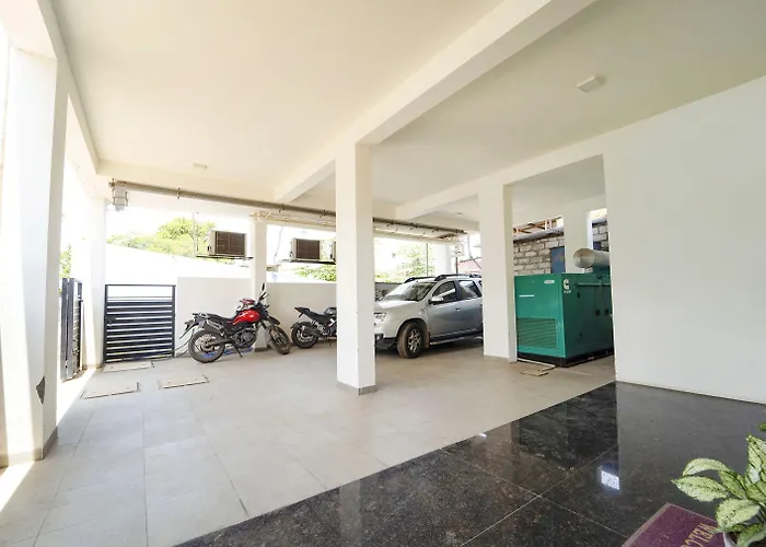Fabhotel Virksham I