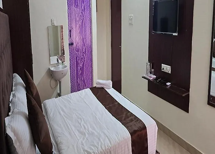 Hotel Amr Residency