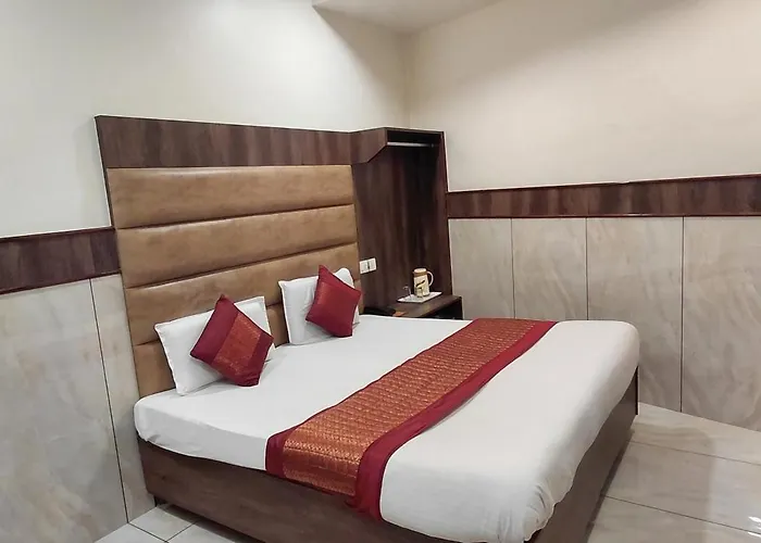 Raghunath Hotel Jammu