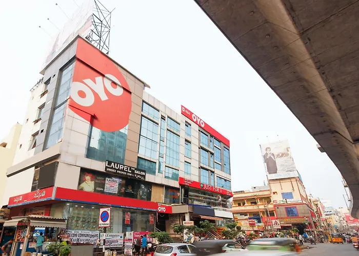 Hotel Diamond Park, Madhapur