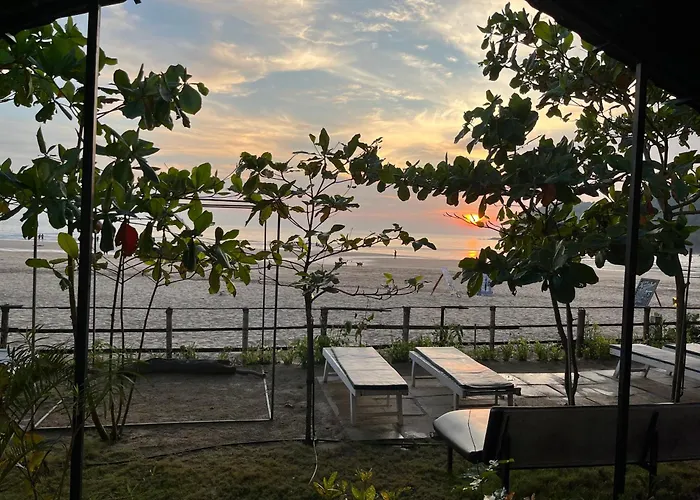Agonda Island View Hotel
