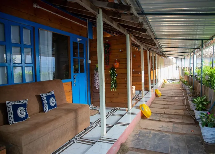 Agonda Island View Hotel