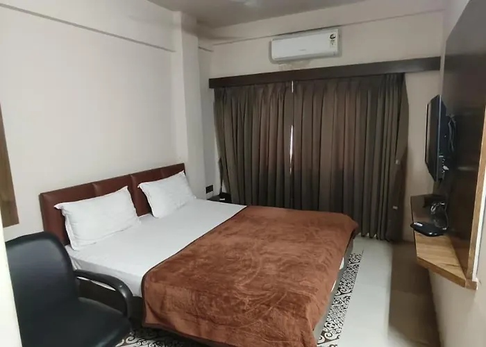 Ten Hotel