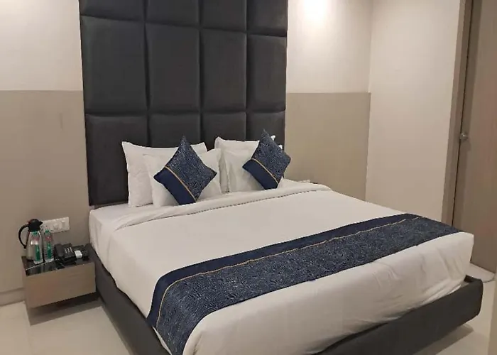 Ekansh Hotels And Resorts