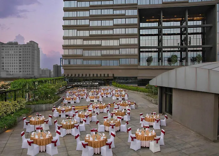 Novotel Kolkata Hotel And Residences