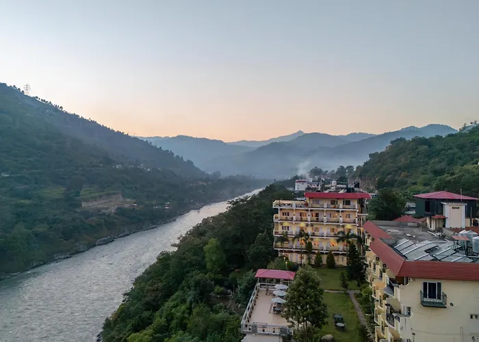 Justa Riverside Resort Srinagar