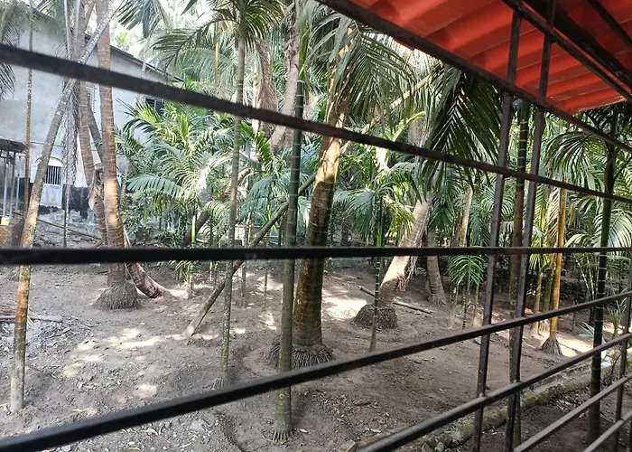 Parvati Niwas Homestay -5 Mins Walking Frm Revdanda Beach & Fort - Huge Monsoon Offer