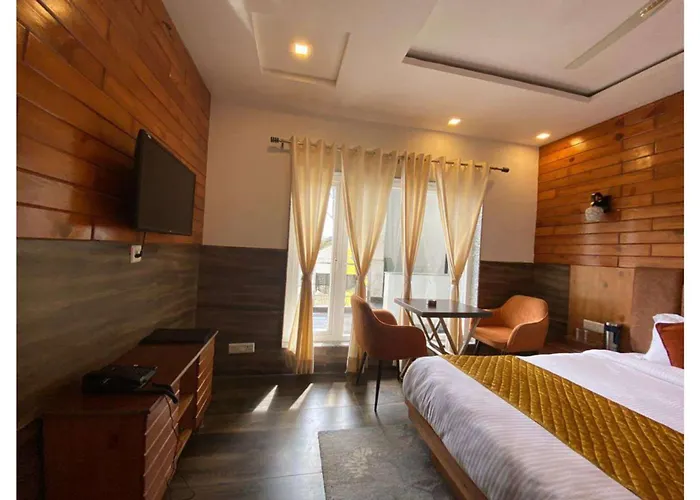 The Aesthetic Hotel & Restaurant