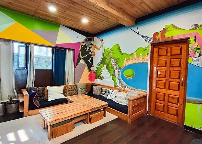 Utopia Hostel Dharamkot Mcleodganj