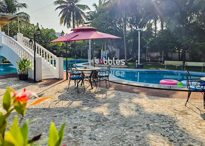 Sashas Holiday Village