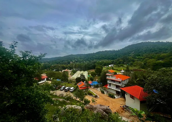 Lakshmi Flower Tech Resort